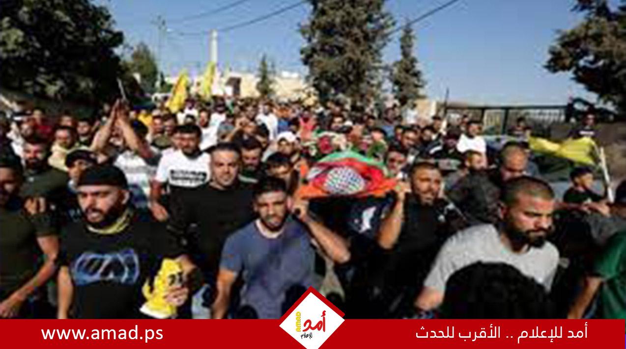جماهير غفيرة تشيع جثمان الشهيد أحمد محارب في بلدة عبوين شمال رام الله