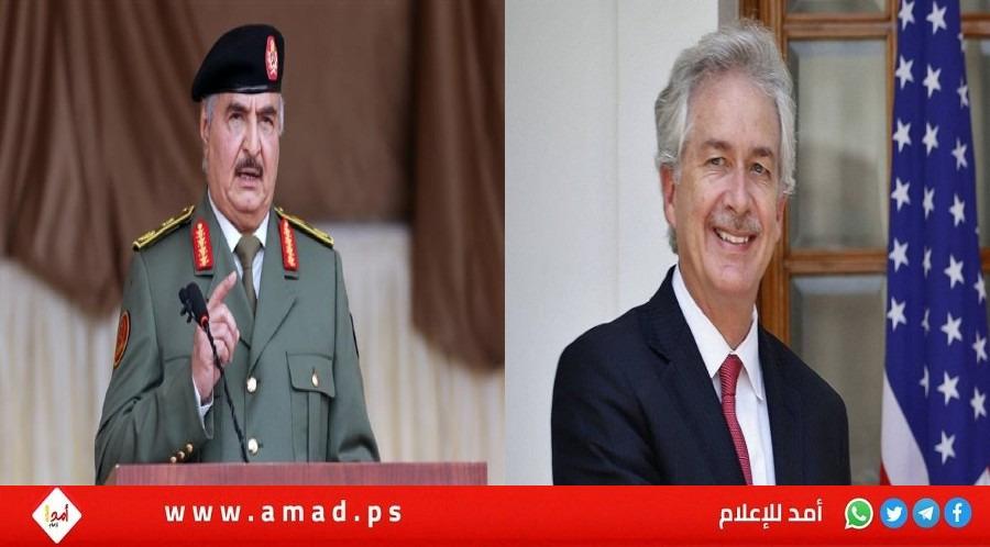 حفتر يلتقي مدير المخابرات المركزية الأمريكية في أول زيارة له إلى ليبيا