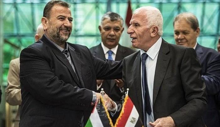 استطلاع: غالبية فلسطينية لا ترى  مؤتمر "فتح - حماس"مقدمة لانهاء الانقسام