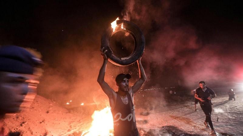 قوات الاحتلال تطلق النار وقنابل الغاز تجاه مشاركي "فعاليات الإرباك الليلي" شرق رفح
