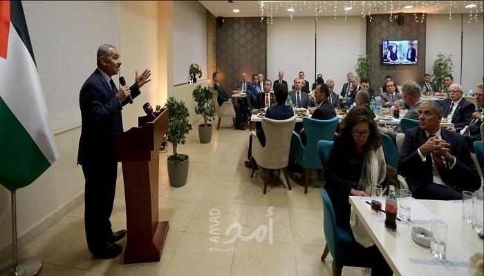 أشتية يطالب دول العالم الاعتراف بفلسطين لمواجهة مخططات الضم الاسرائيلية