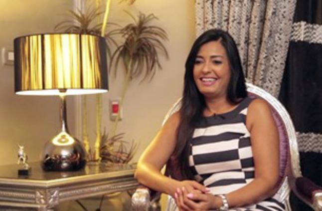 إصابة ملكة جمال مصر الفنانة إنجي عبد الله بسرطان الدماغ