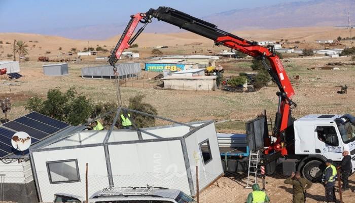 جيش الاحتلال يهدم بركسا قيد الانشاء شرق بيت لحم