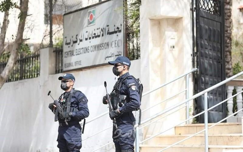 لجنة الانتخابات توضح سبب رفض ترشح الأسير حسن سلامة