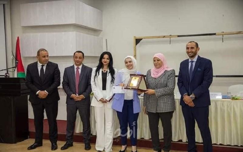 الإعلان عن نتائج المسابقة البحثية "تحديات وصول النساء لمراكز صنع القرار في النقابات المهنية "
