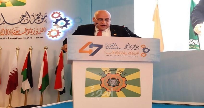 أبو جيش: الإعلان عن آلية جديدة لاستصدار تصاريح العمال إلكترونيا