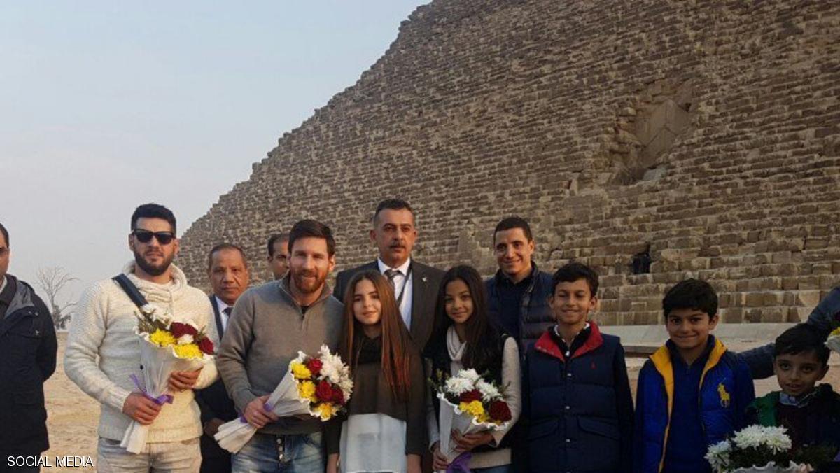 بالفيديو.. ميسي يصل القاهرة للمشاركة في حملة الترويج للسياحة العلاجية "تور أند كيور"