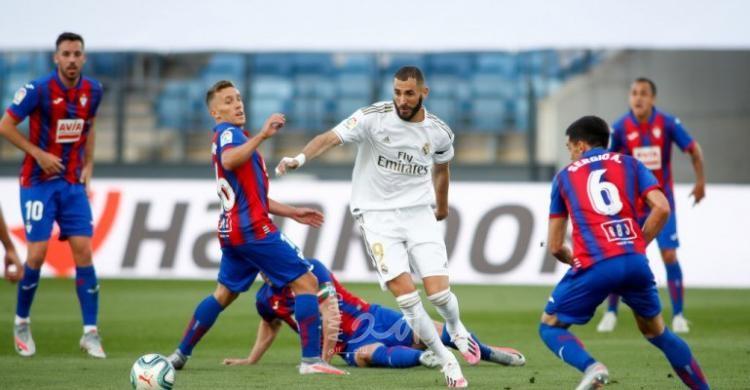 ريال مدريد يهزم ايبار بهدفين ويقتنص وصافة الليغا - فيديو