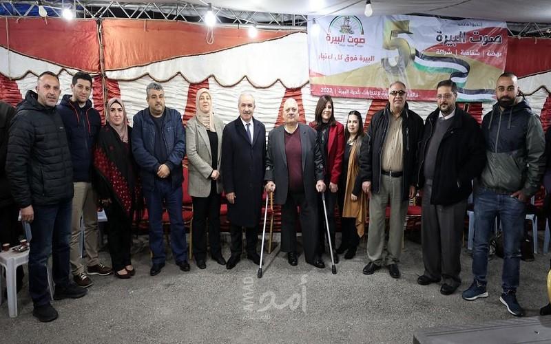 اشتية يشيد بالتزام القوائم بأحكام الدعاية الانتخابية في مدينة البيرة