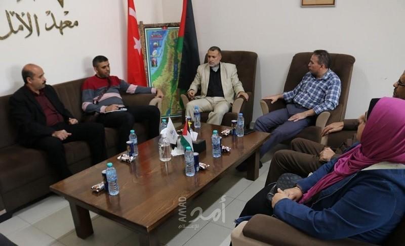 غزة: "الشباب والثقافة" تبحث التعاون المشترك مع "معهد الأمل"