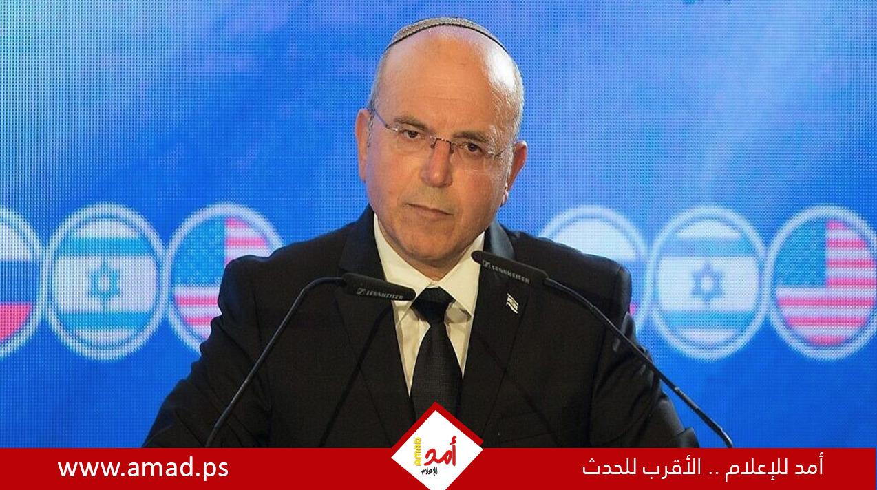 مستشار نتنياهو الأمني السابق بن شبات: إذا لم "يكافح عباس العمليات العسكرية فلماذا يستمر"؟!