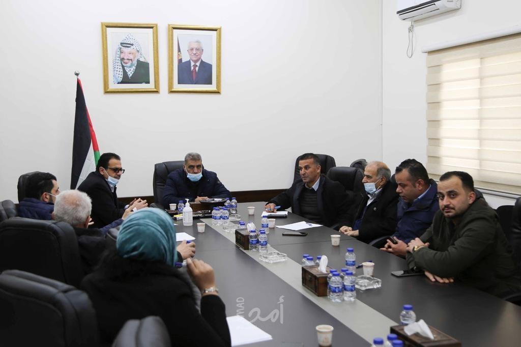 قلقيلية: اجتماع يناقش منع تسريب النفايات الاسرائيلية ونفايات المستوطنات.