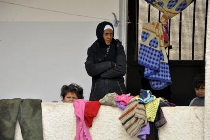 اتفاق فلسطيني سوري على عودة لاجئي مخيم سبينه