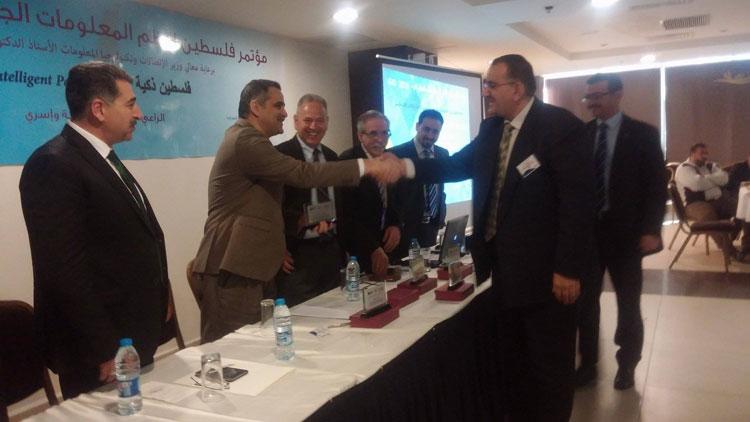 وزير الاتصالات يفتتح مؤتمر فلسطين لنظم المعلومات الجغرافية GIS