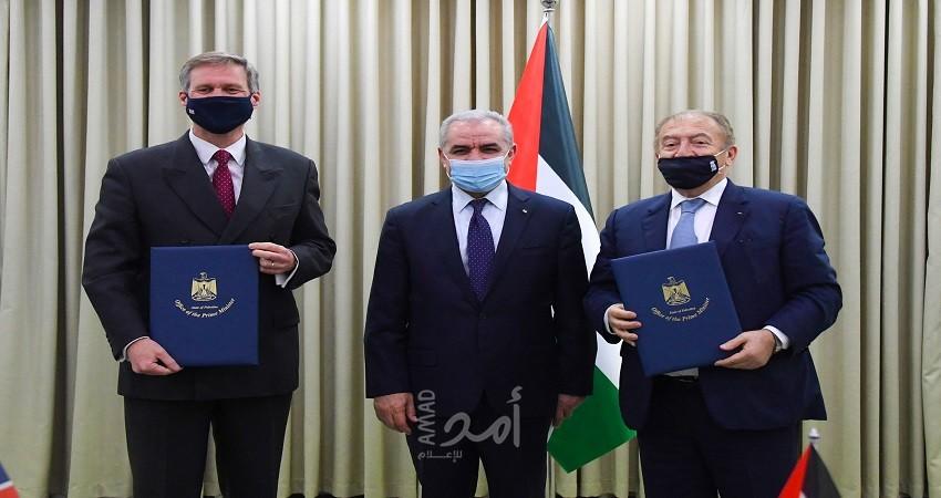 فلسطين وبريطانيا توقعان اتفاق تعاون لدعم التجارة