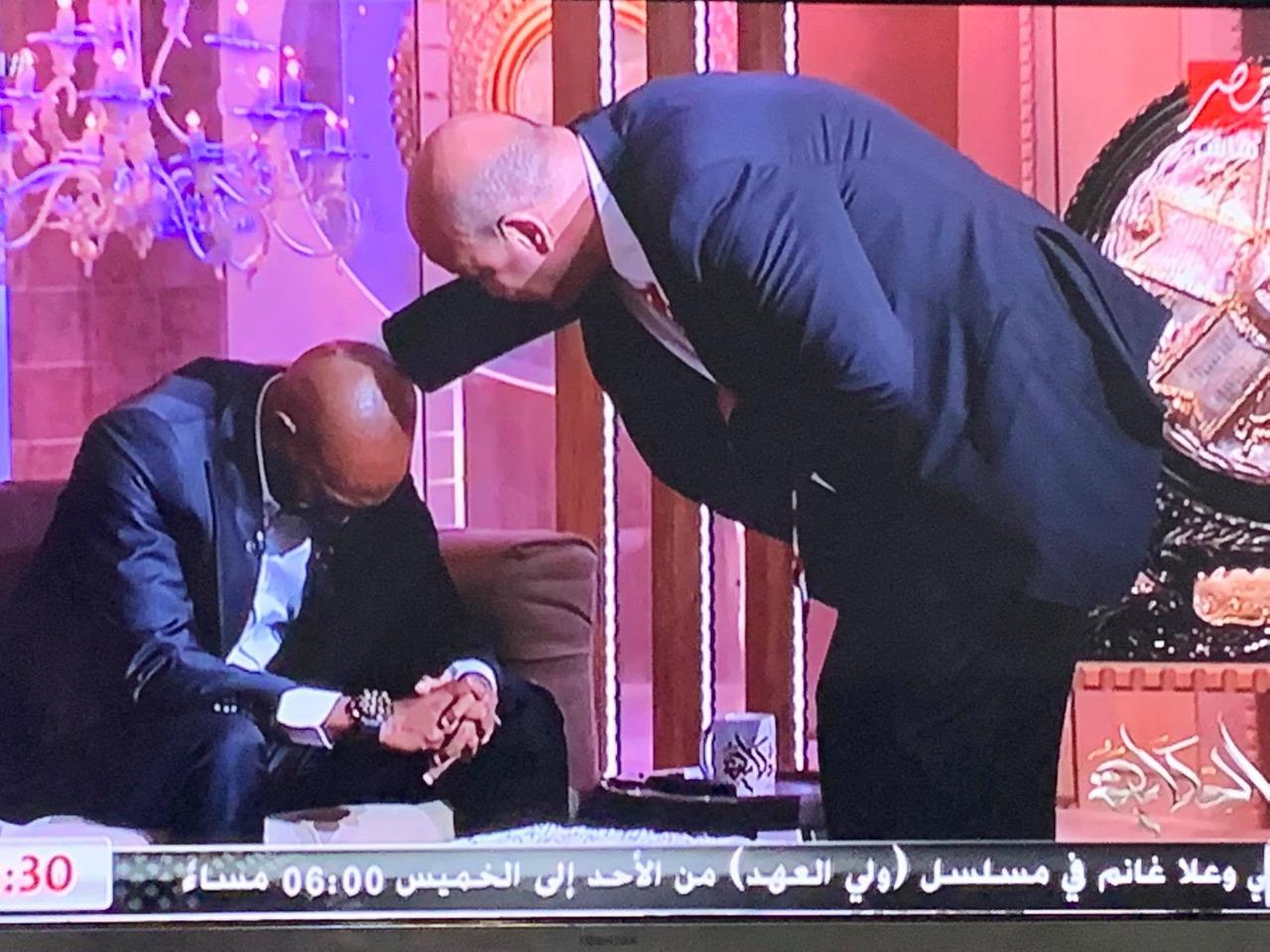 شيكابالا يبكي على الهواء تأثرا بردود أفعال وحب الجمهور  - فيديو