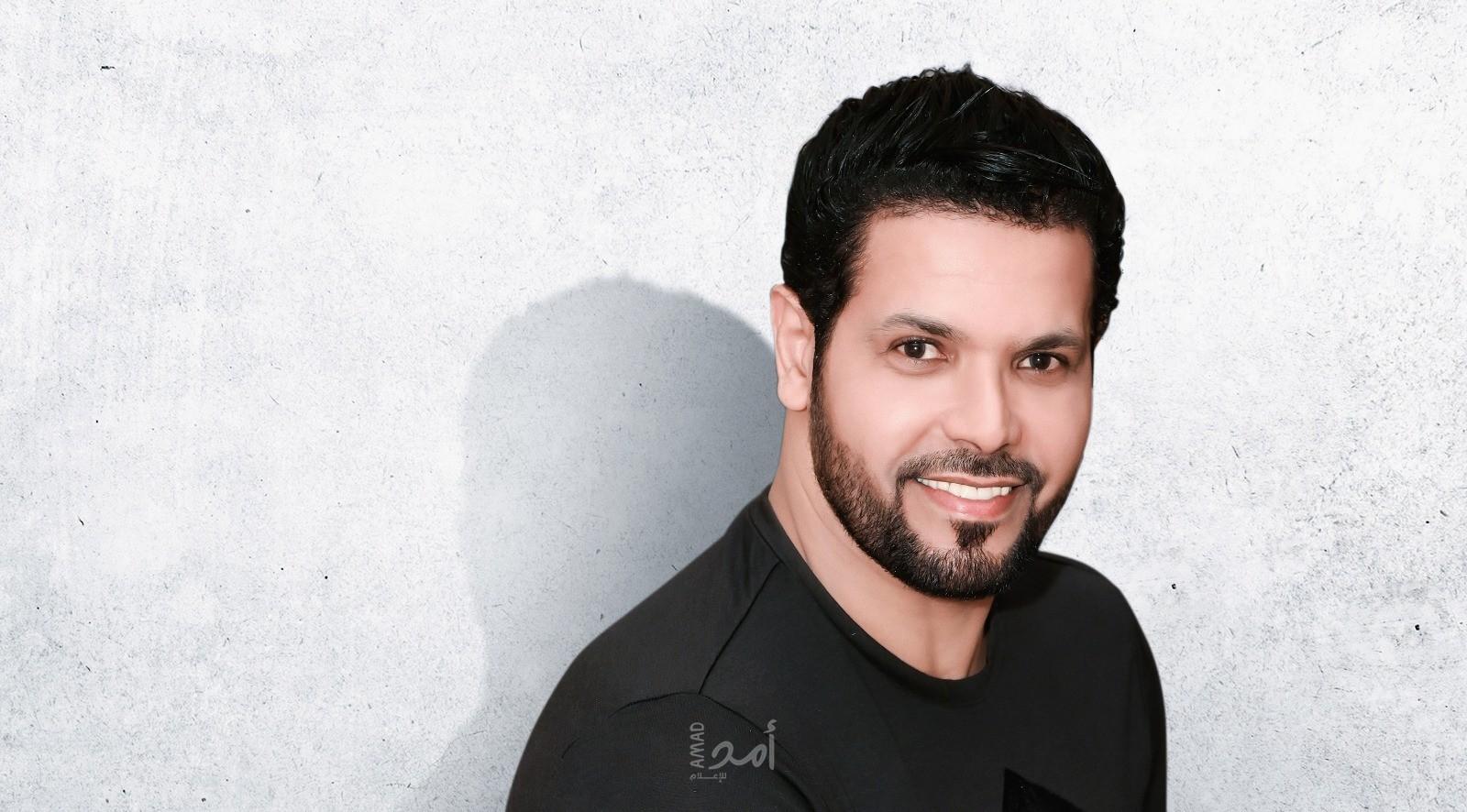 عبد المنعم العامري يعايد الجمهور بأغنية "كلي الك"
