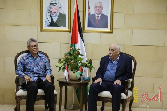 محافظ أريحا والأغوار يؤكد على عمق العلاقات الفلسطينية الإندونيسية