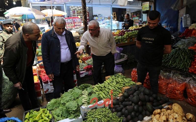 قلقيلية: جولة تفقدية لأسواق المدينة قبيل شهر رمضان