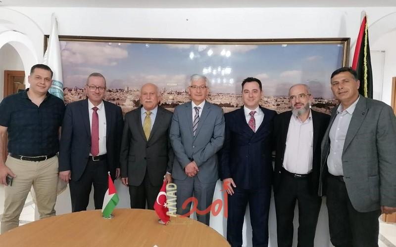 اتحاد جمعيات رجال الأعمال الفلسطينيين يبحث مع السفير التركي سبل تطوير التعاون المشترك
