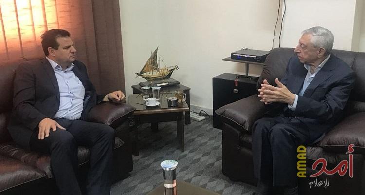 حواتمة وعودة: كل رهان على أمريكا هو عداء مباشر ضد الشعب الفلسطيني