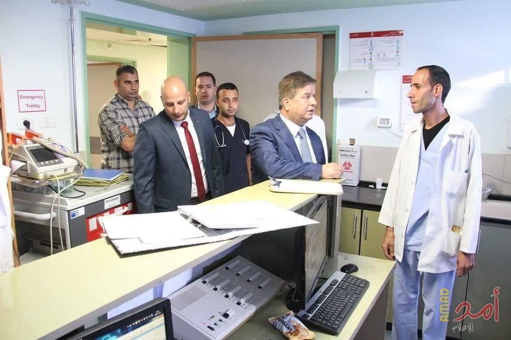 وزير الصحة يتعهد باتخاذ إجراءات سريعة للحفاظ على النظافة العامة في مجمع فلسطين الطبي