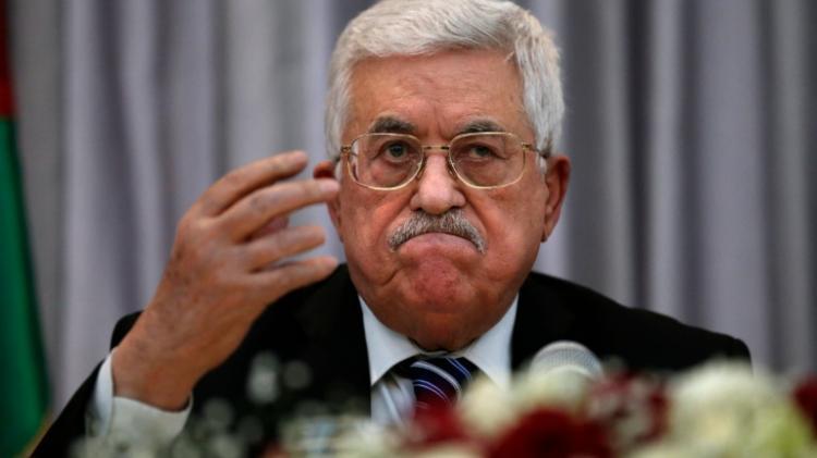 المتحدث باسم الرئاسة الفلسطينية:المعلومات عن عمالة عباس للسوفييت سخيفة