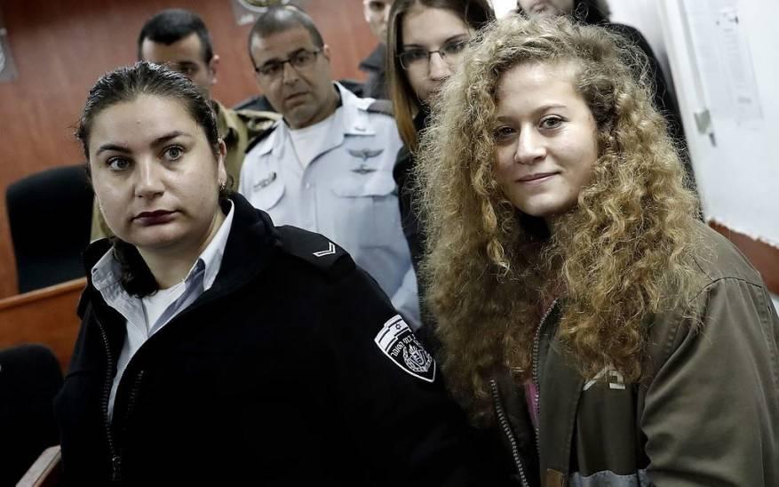 بالصور: بدء محاكمة الطفلة عهد التميمي في جلسة مغلقة