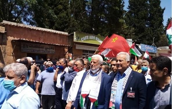 بالصور .."جبهة التحرير الفلسطينية" تشارك في تشييع المناضل محسن ابراهيم