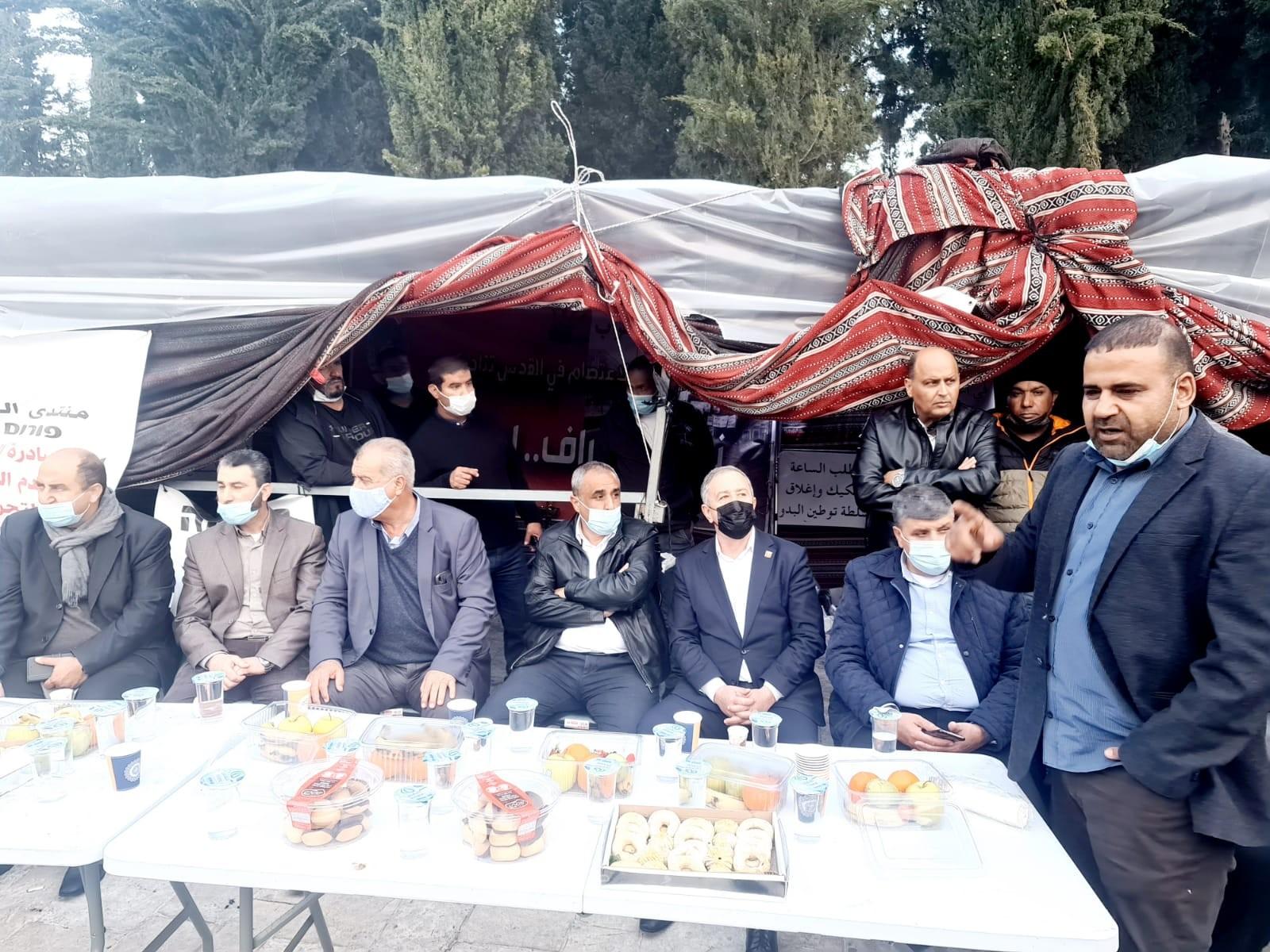 لجنة المتابعة: مظاهرة قطرية الخميس أمام مكتب نتنياهو لدعم أهالي النقب