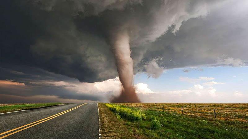 NOAA تطلق نموذجًا جديدًا للتنبؤ بالأعاصير