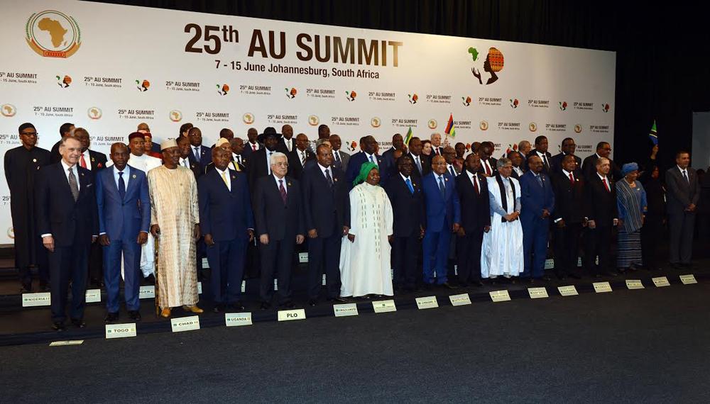 الرئيس عباس: أي مبادرات لتحقيق السلام يجب أن تكون في إطار سقف زمني محدد لإنهاء الاحتلال