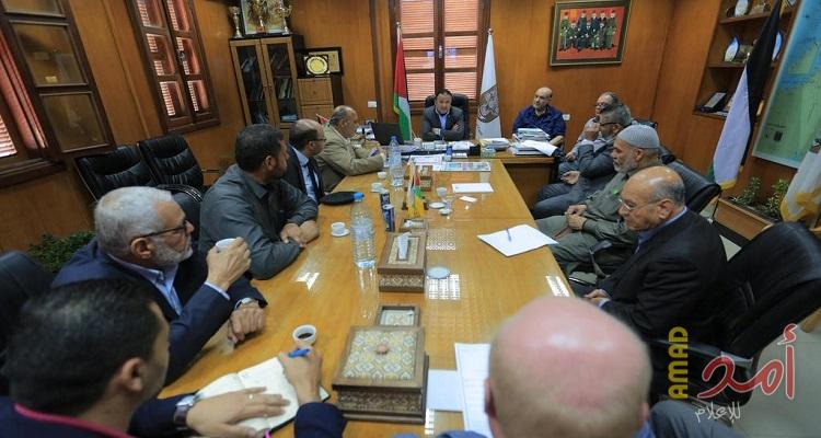 رئيس بلدية غزة يبحث مع لجنة الشيخ رضوان مشاكل الحي