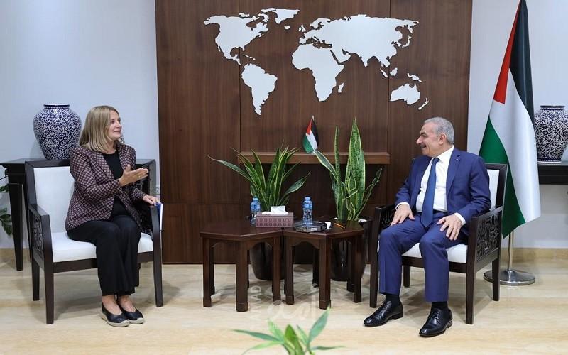 اشتية يطالب إلزام إسرائيل بوقف قرصنتها للأموال الفلسطينية .. والسماح لإجراء الانتخابات في القدس