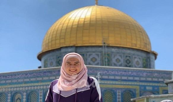 القدس: سلطات الاحتلال تسلم قرارت إبعاد عن المسجد الأقصى لصحفية ومواطنة