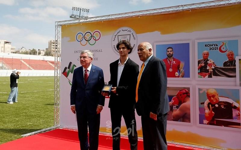 رئيس الأولمبية الدولية: سنقدم كل الدعم للرياضة والرياضيين في فلسطين