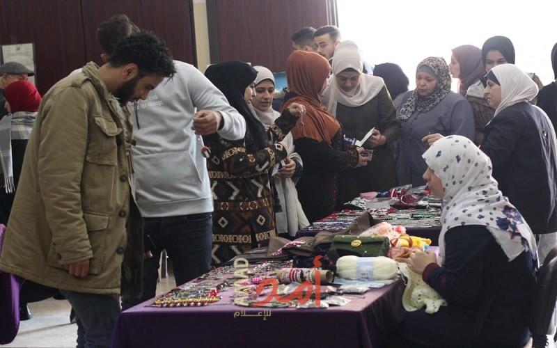 غزة: افتتاح معرض ذاكرة بلادي وتفاعل طلابي كبير