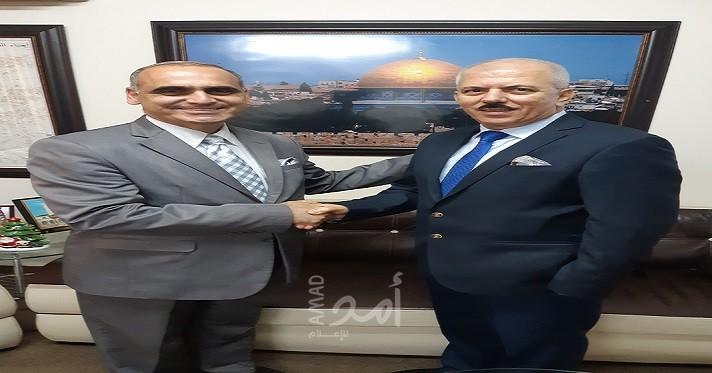 عيسى يستقبل وديع أبو نصار رئيس لجنة الإعلام في مجلس الأساقفة