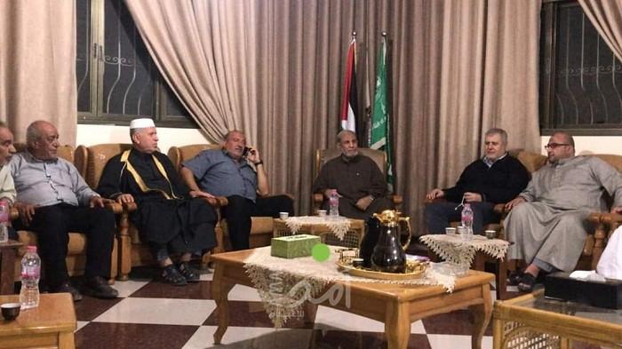 وفد من الجهاد يزور د.الزهار وعائلة "أبو العطا" تأسف لحادثة الاعتداء عليه