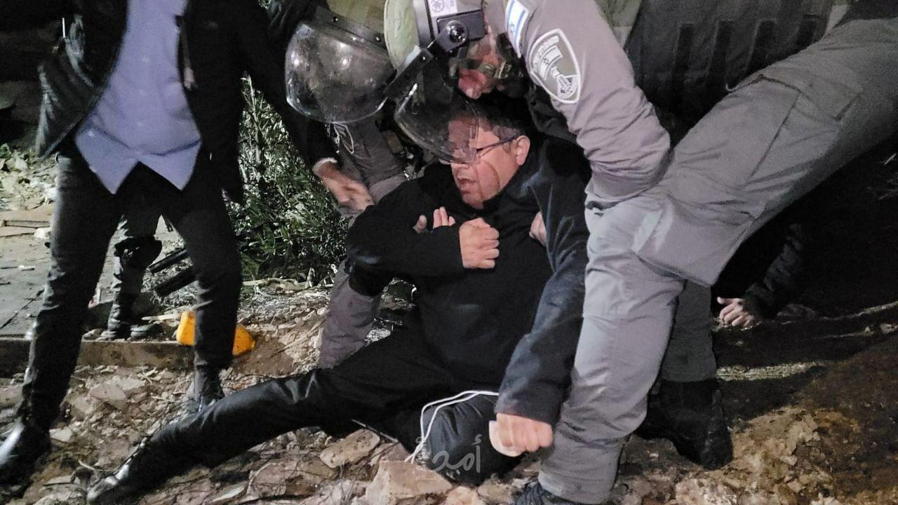إصابة الإرهابي "بن غفير" خلال صدام مع الشرطة الإسرائيلية في الشيخ جراح- فيديو
