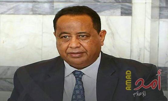 الكشف عن "أسباب" إعفاء وزير الخارجية السوداني من منصبه