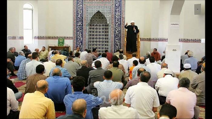 للمرة الأولى.. (3) خطب متتالية في أسبوع واحد بالسعودية