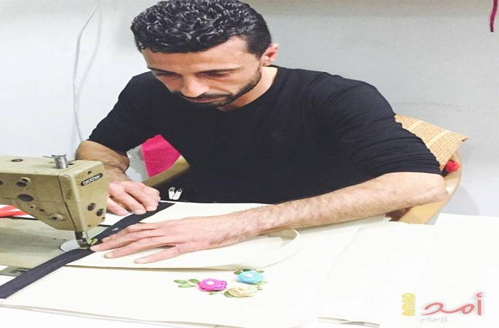 (أمد) يفتح ملف الصناعات المحلية في قطاع غزة ..صناعة الحقائب نموذجا .. انتاجها يضاهي المستورد