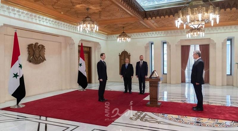 وزير الدفاع السوري يؤدي اليمين أمام الرئيس الأسد