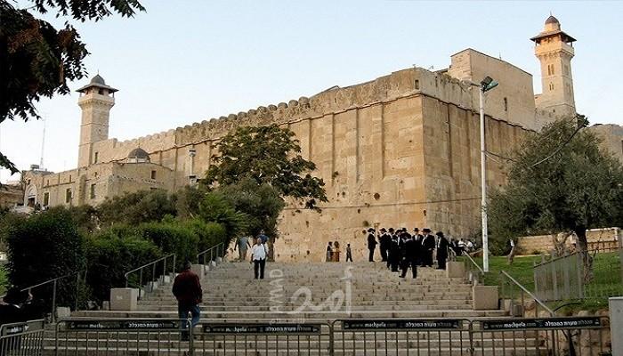 الدعوة لهبة شعبية دفاعًا عن المسجد الإبراهيمي