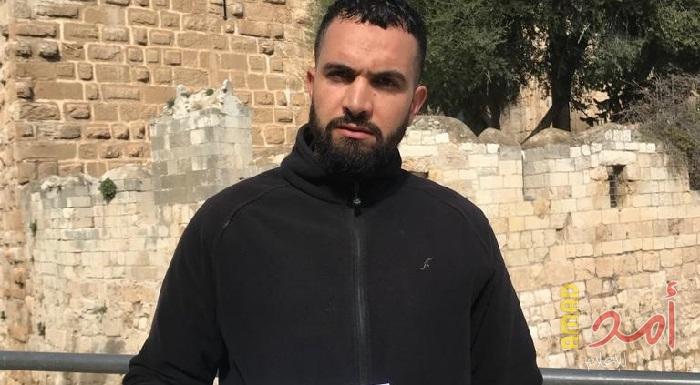 إبعاد حارس الأقصى "عرفات نجيب" عن المسجد لعدة أشهر