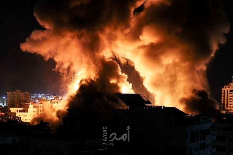 جيش الاحتلال: (52) طائرة قصفت 40 هدفاً في قطاع غزة خلال 25 دقيقة