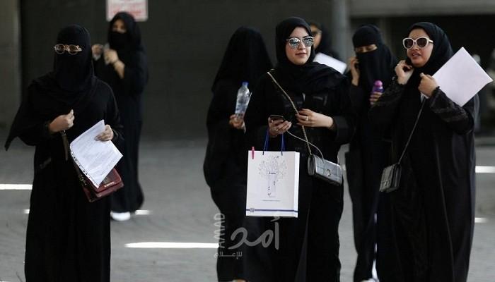 لأول مرة في تاريخ السعودية... "لا ولاية على المرأة بالسفر"!