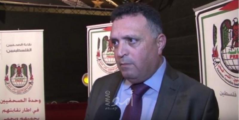أبو بكر يُهاتف عائلة الزميلة الصحفية صافيناز اللوح للإطمئنان على صحتها