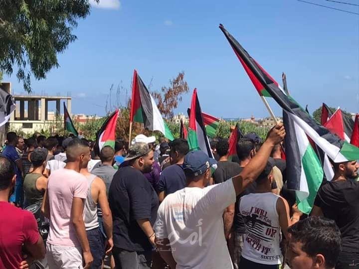 لجنة المتابعة الفلسطينية تدعو للاستمرار بالاحتجاجات الشعبية في لبنان